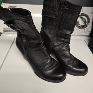 Nurture Black Leather Zip Buckle Strap Fashion Boots Womens Size 10